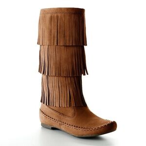 LC Lauren Conrad Brown Moccasin Boots